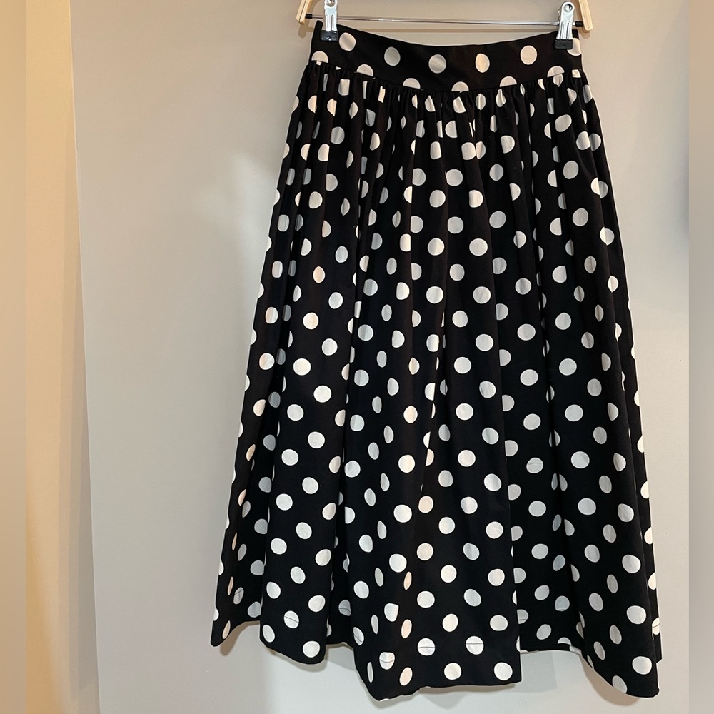 NWT H&M Women’s Polka-Dot Flared midi skirt, size:6